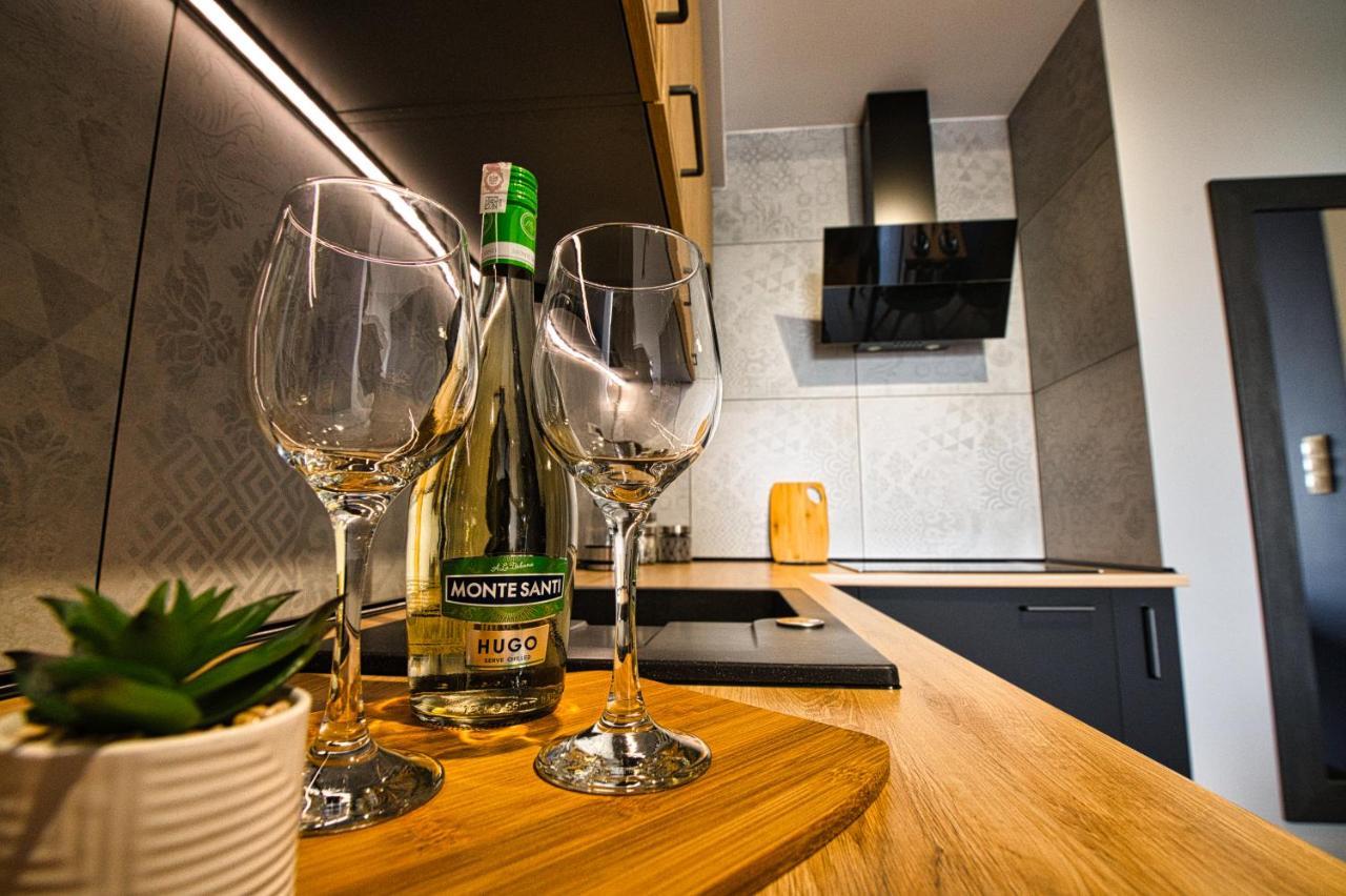 Apartament Timi Zator By Housine Buitenkant foto